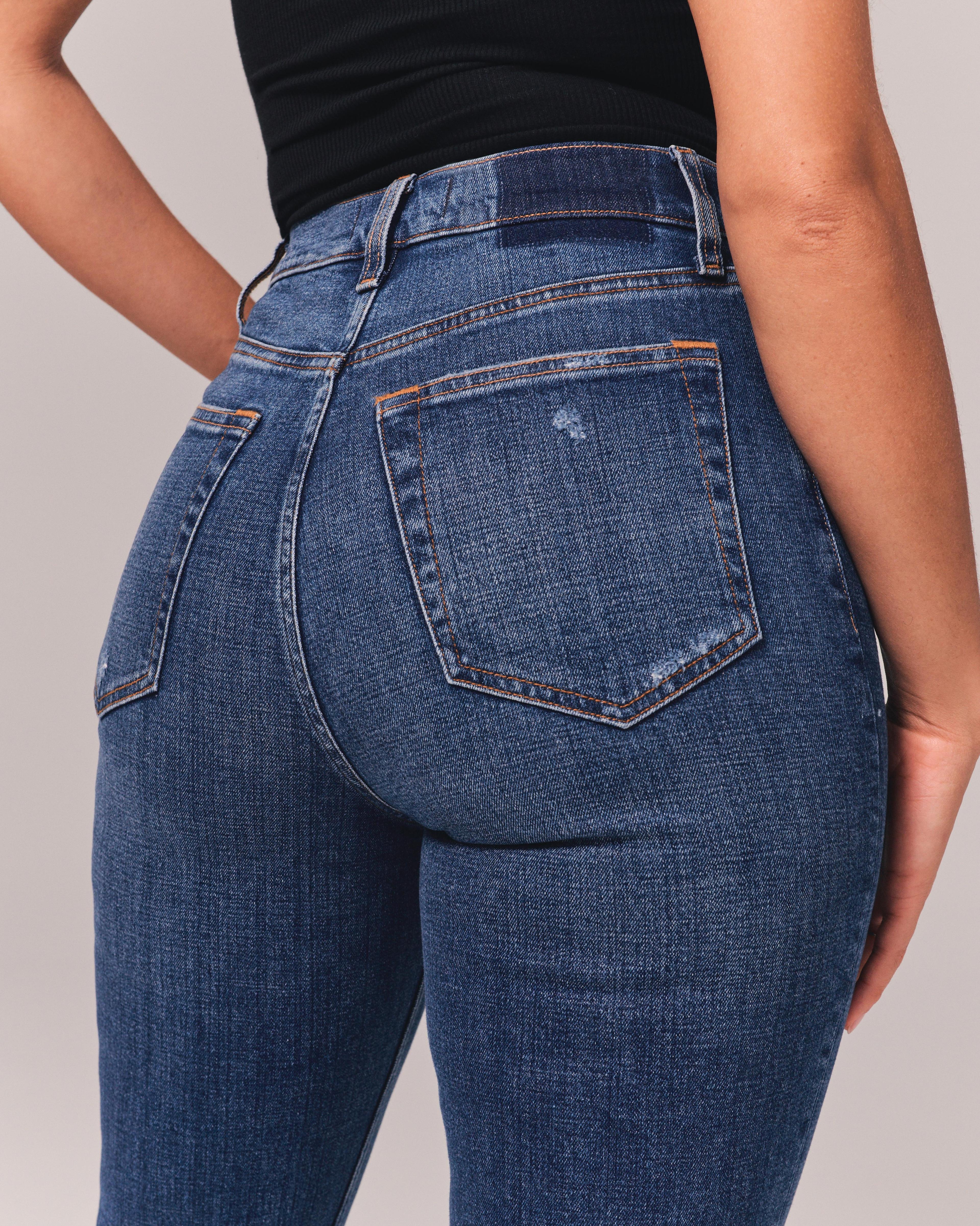 Curve Love Ultra High Rise Ankle Straight Jean Product Image