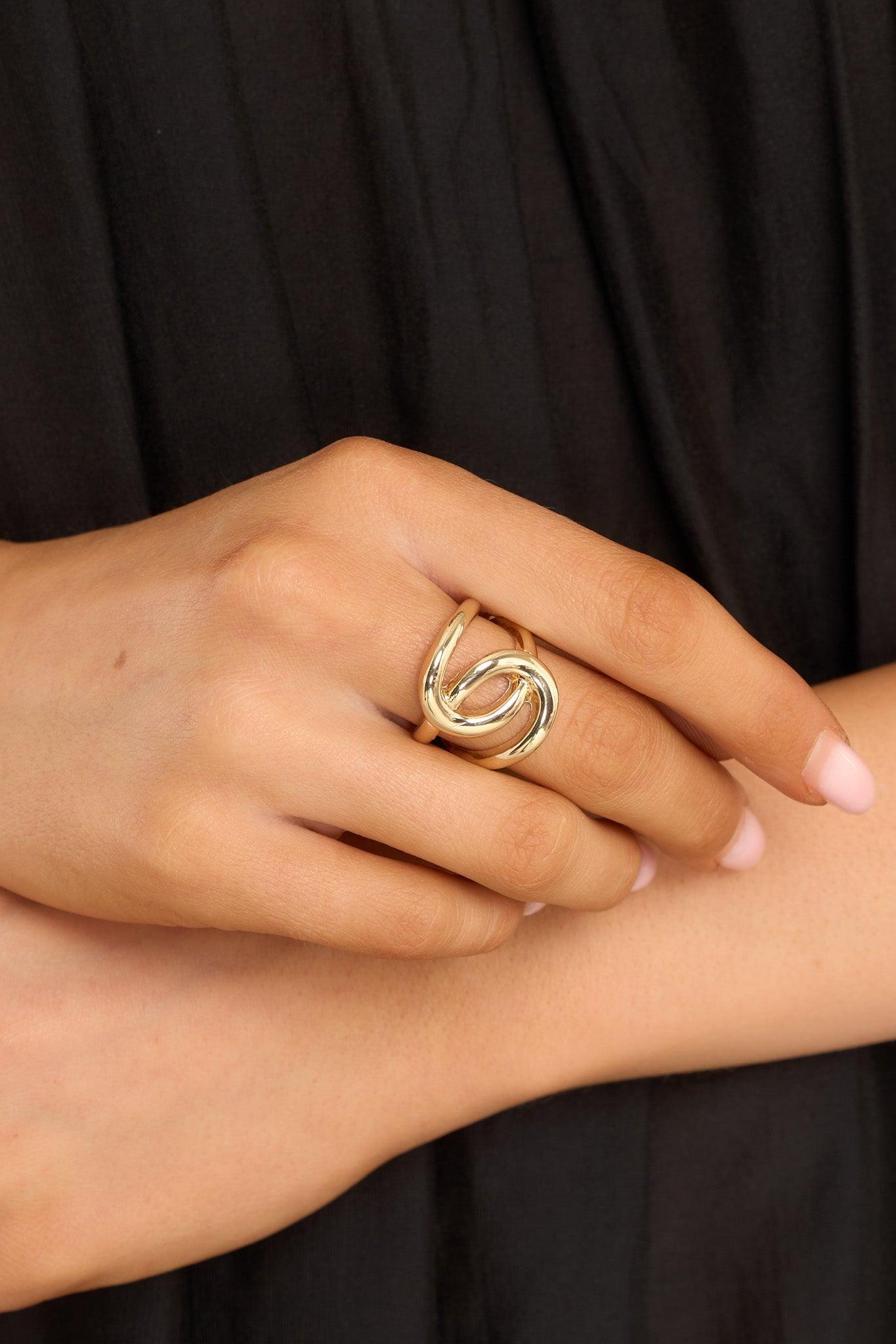 Twisted Romance Gold Ring Product Image