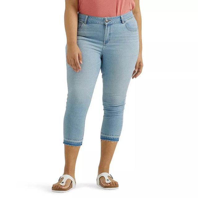 Plus Size Lee Legendary Capri Jeans, Womens Product Image