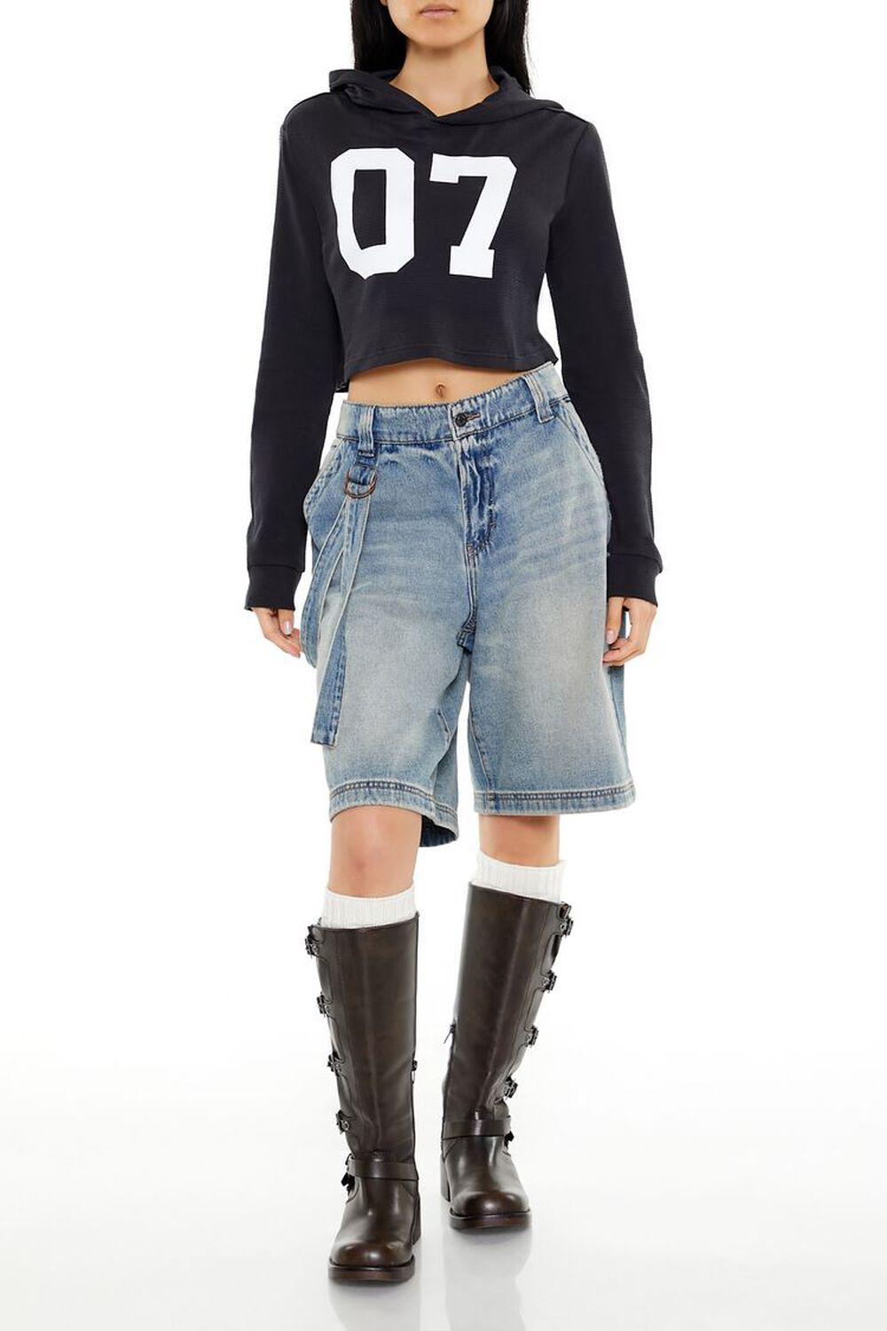 07 Graphic Cropped Hoodie | Forever 21 Product Image