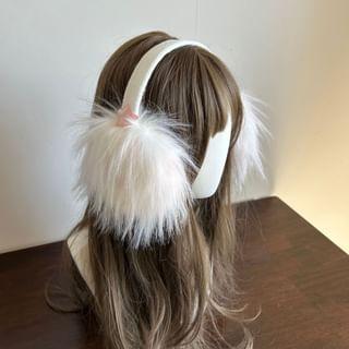 Star Applique Fluffy Earmuffs Product Image