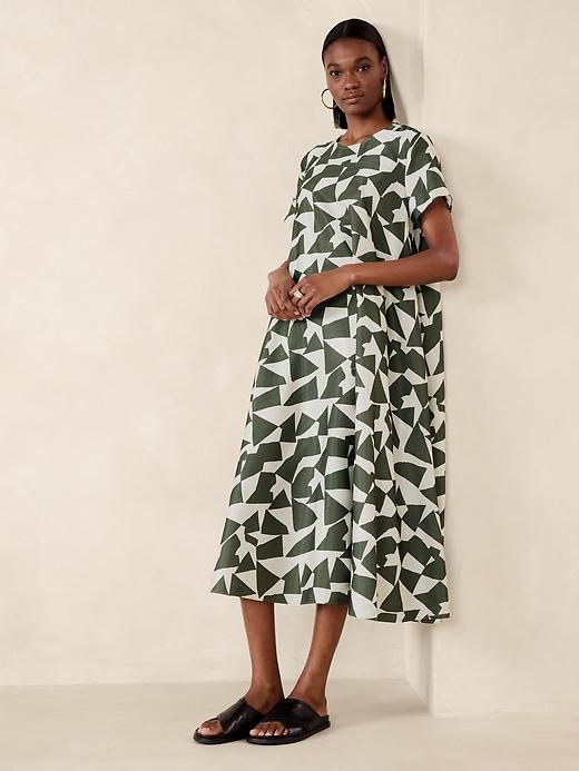 Aurelia Crepe Maxi Dress Product Image