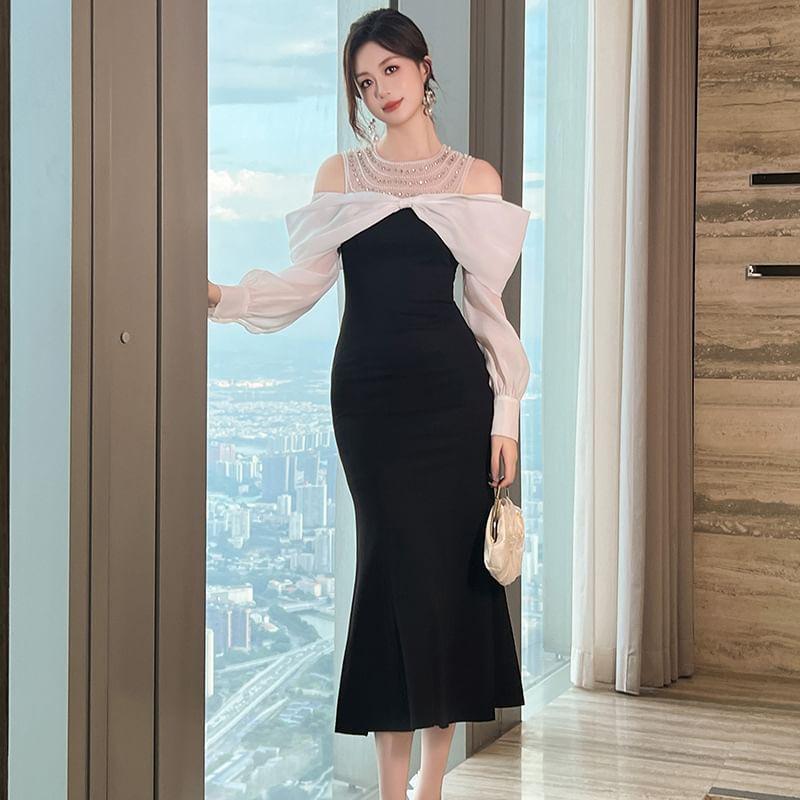 Mock Two-Piece Long-Sleeve Cold-Shoulder Two Tone Rhinestone Midi Mermaid Dress Product Image