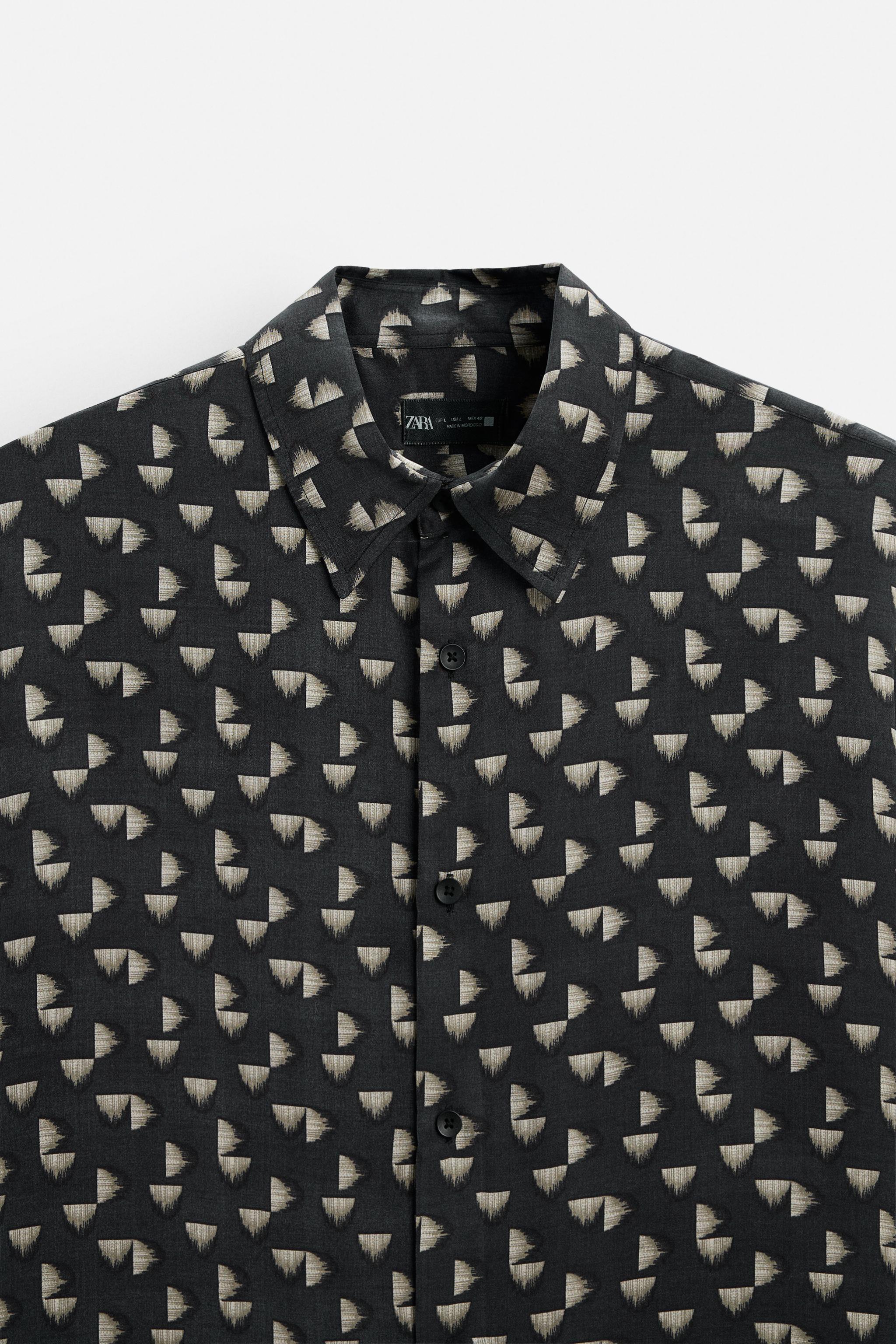 GEOMETRIC PRINT SHIRT Product Image