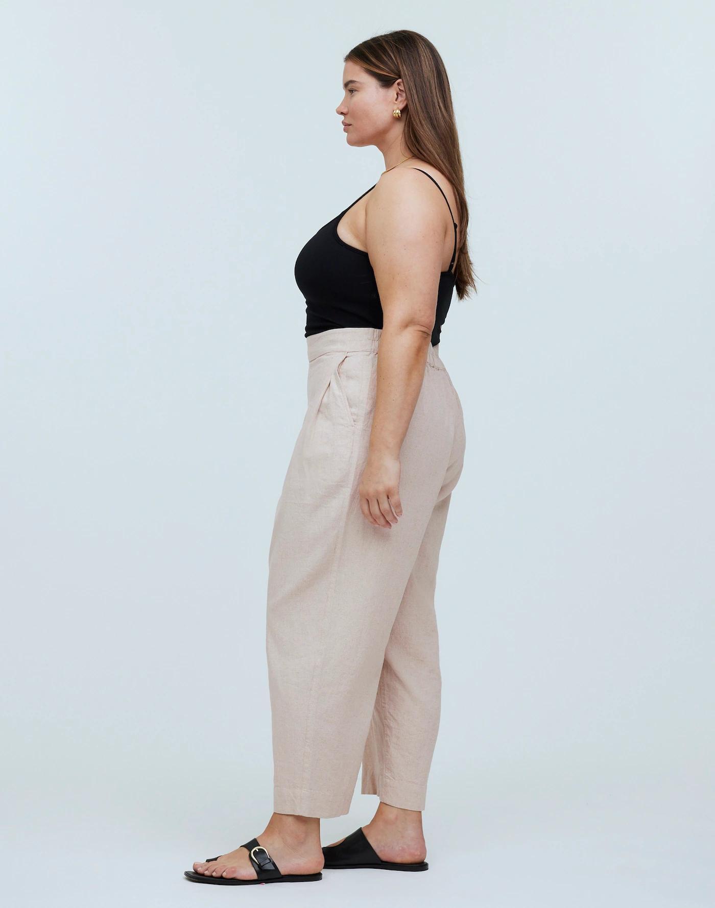 Plus Pull-On Straight Crop Pants in Linen Blend Product Image