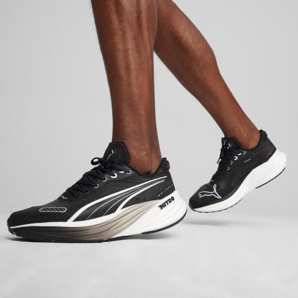 PUMA Magnify NITROâ¢ Tech 2 Men's Running Shoes in Black/White Product Image