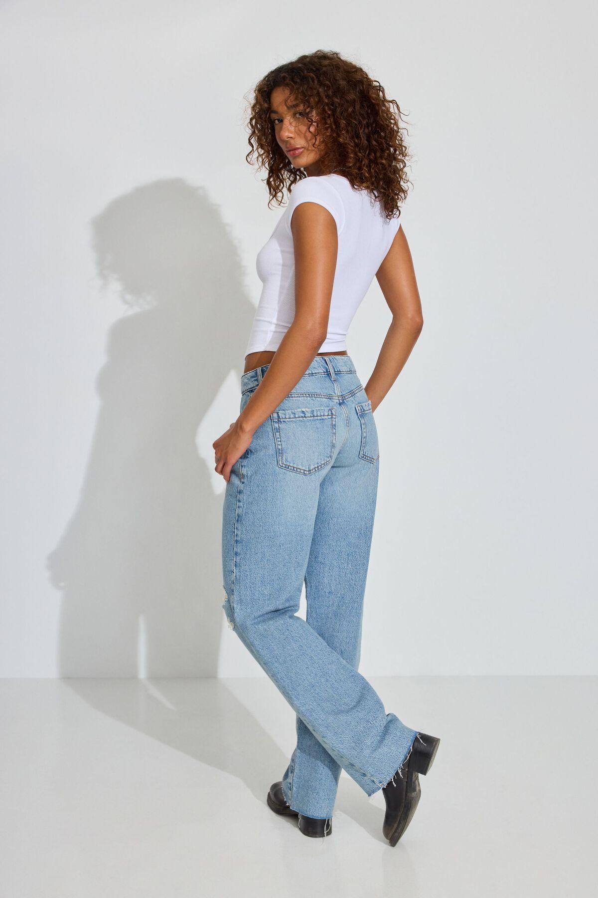 Slouchy Jeans Product Image