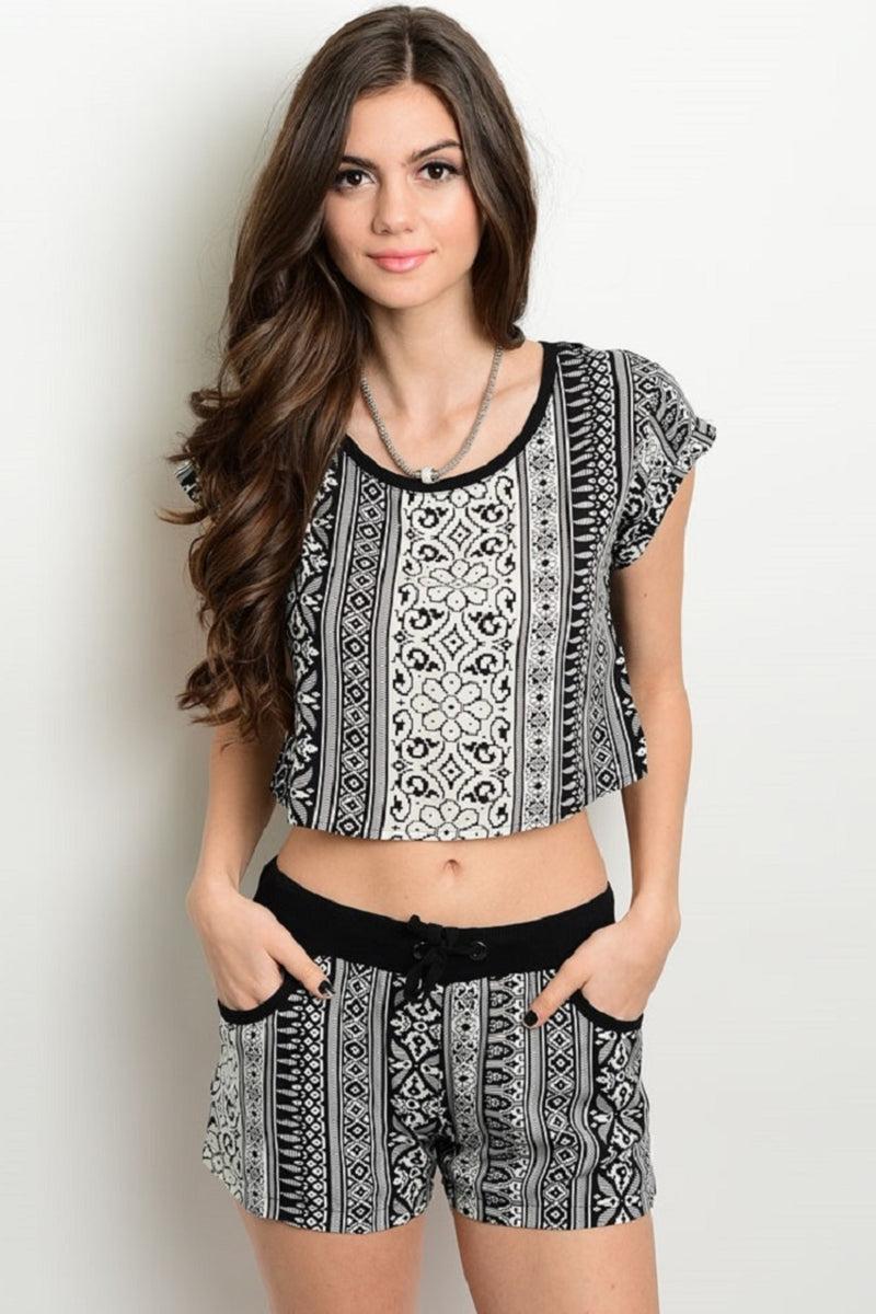 Black & White Geometric Pattern Shorts product image