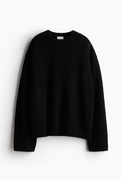 Oversized Cashmere-Blend Sweater Product Image