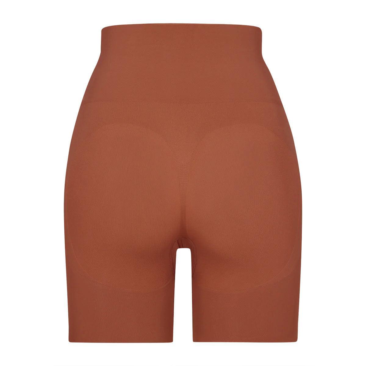 SEAMLESS SCULPT BUTT LIFTING SHORT | BRONZE Product Image