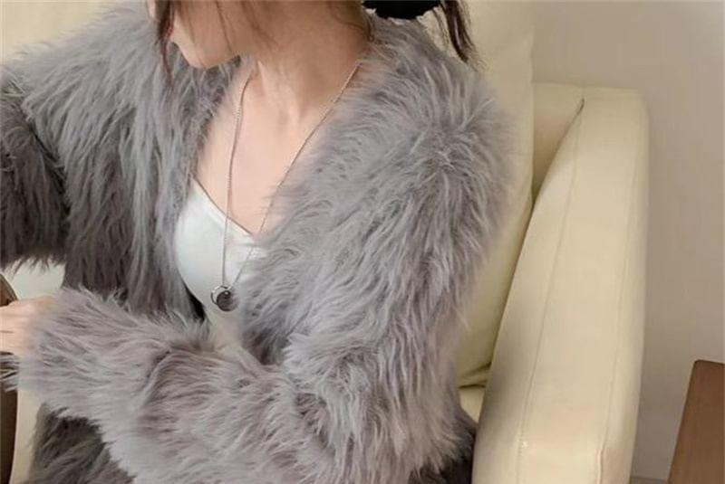 Plain Fluffy Jacket Product Image