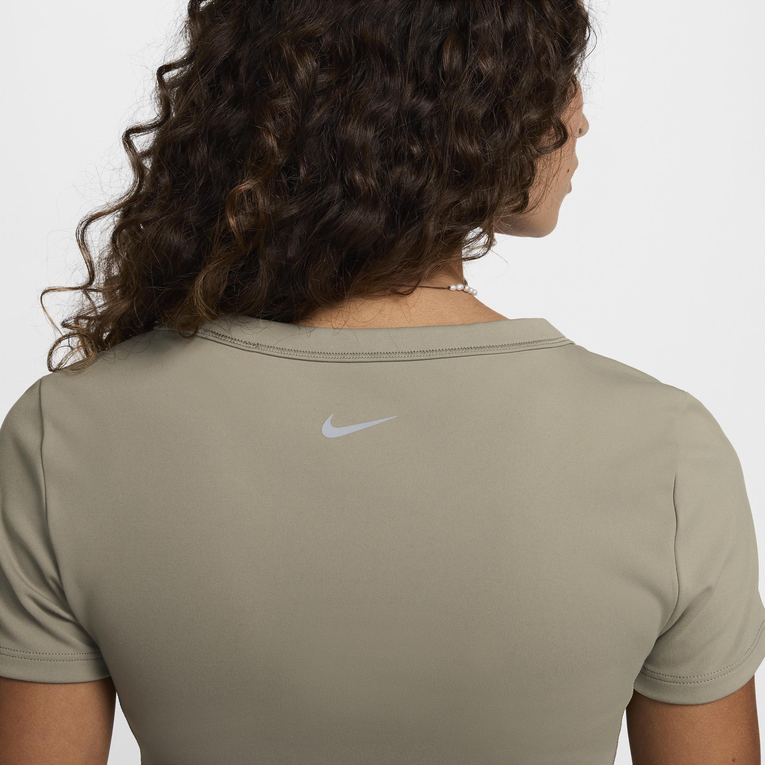 Nike Women's One Fitted Dri-FIT Short-Sleeve Cropped Top Product Image