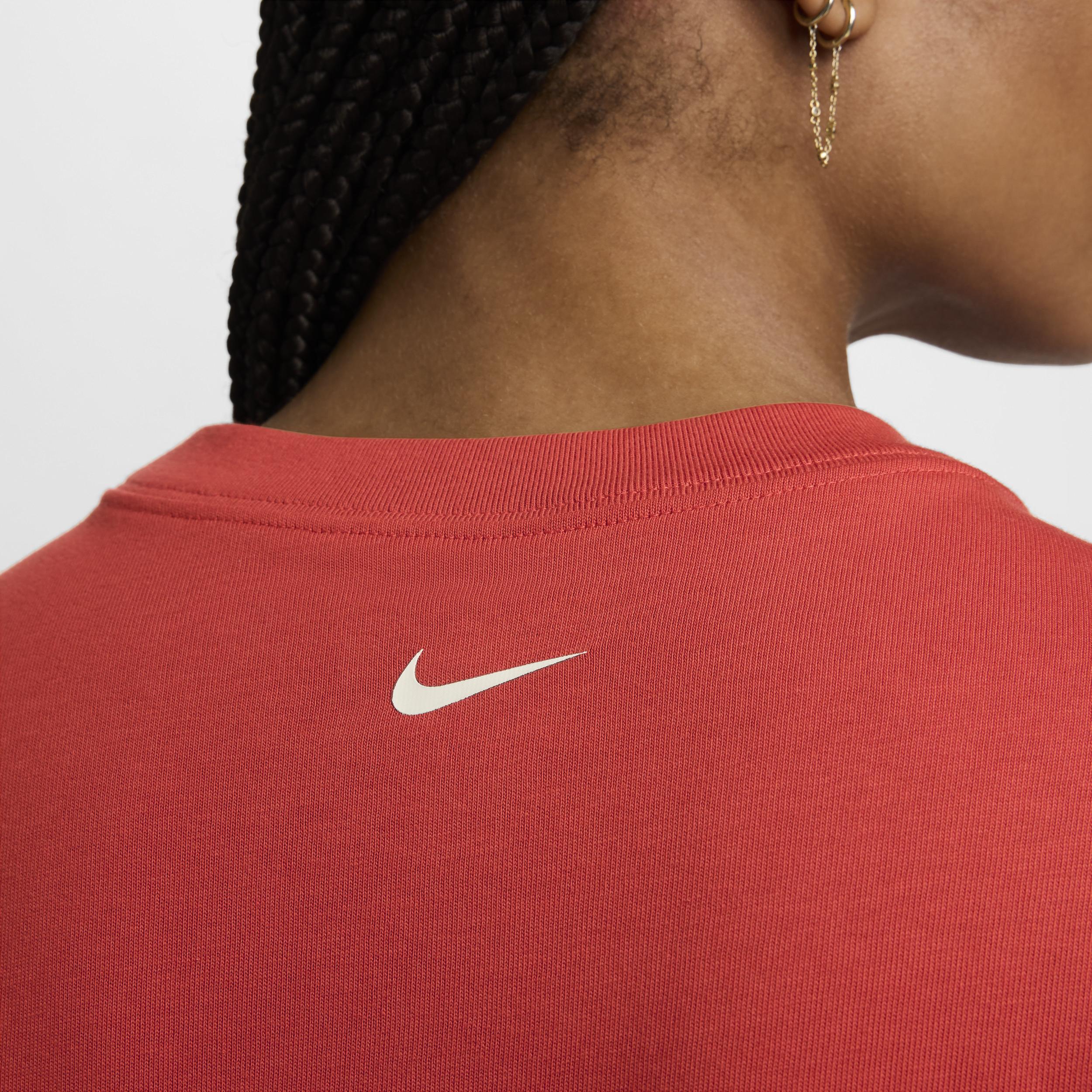 Women's Nike Sportswear Essential Oversized T-Shirt Product Image