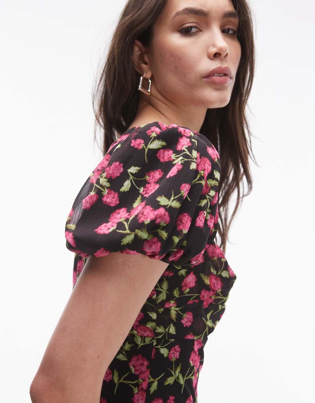 Topshop ruched sleeve occasion dress in red floral print Product Image