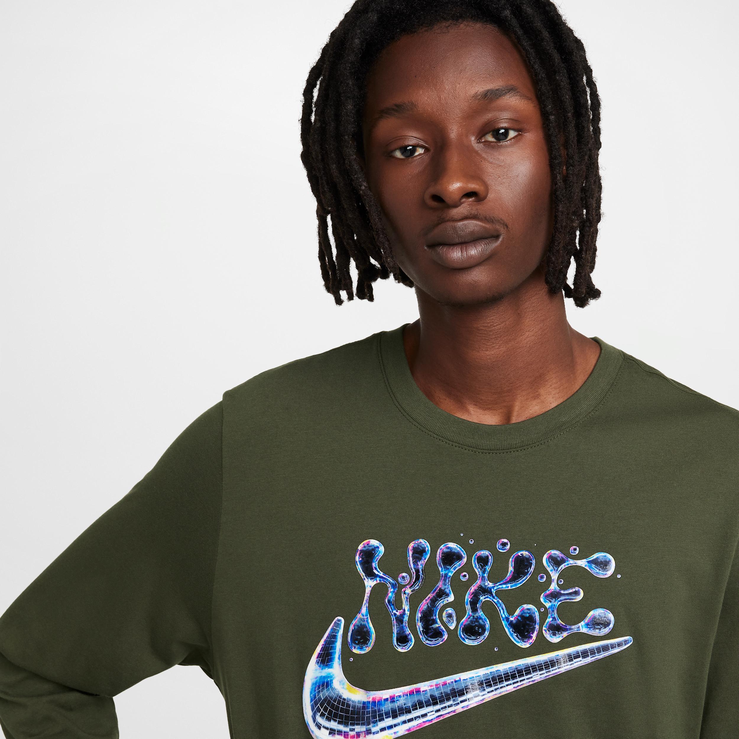 Men's Nike Sportswear Club Long-Sleeve T-Shirt Product Image