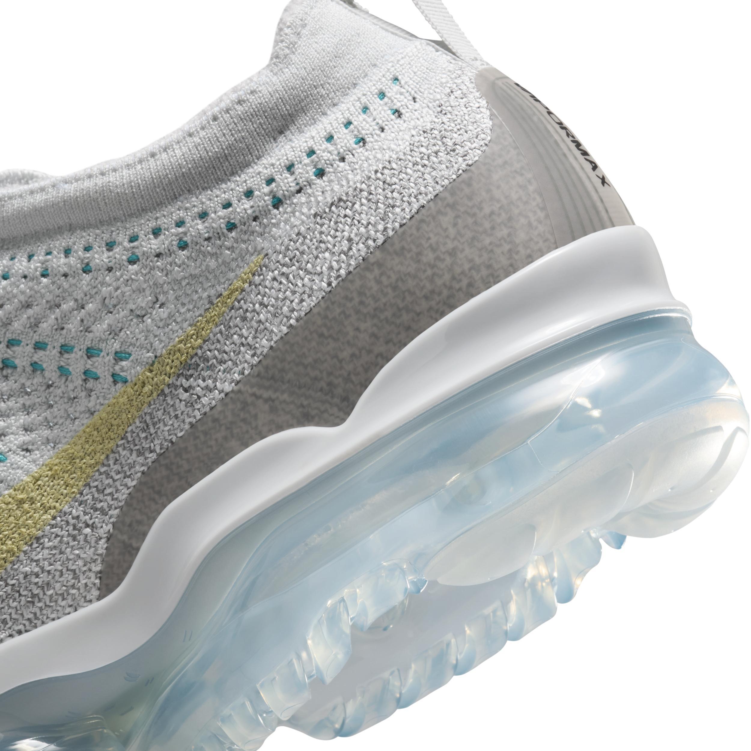 Nike Men's Air VaporMax 2023 Flyknit Shoes Product Image