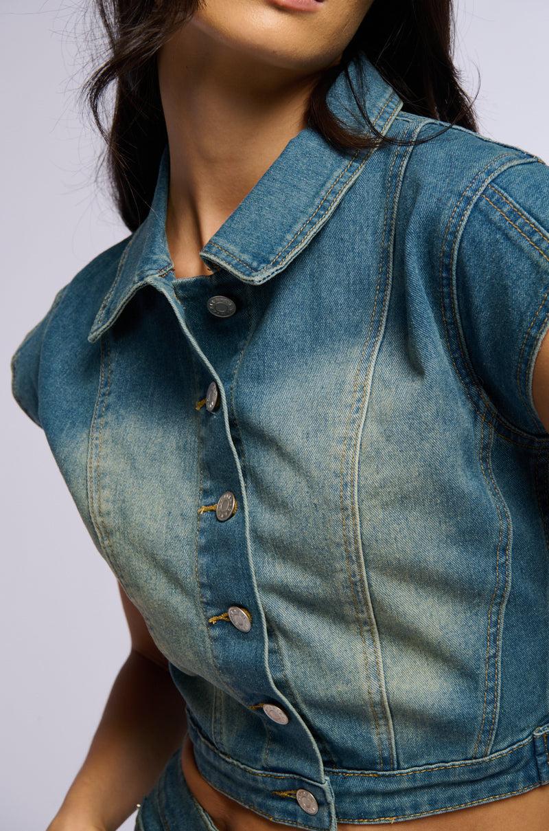 GEENA WASHED DENIM BUTTON DOWN TOP Product Image