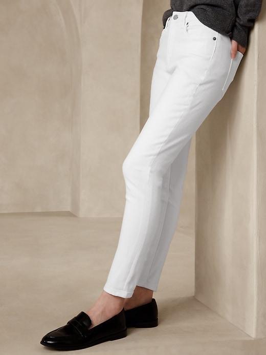 Curvy Mid-Rise Skinny Jean Product Image