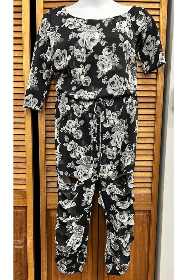 Cold shoulder jumpsuit blk floral slit leg Product Image