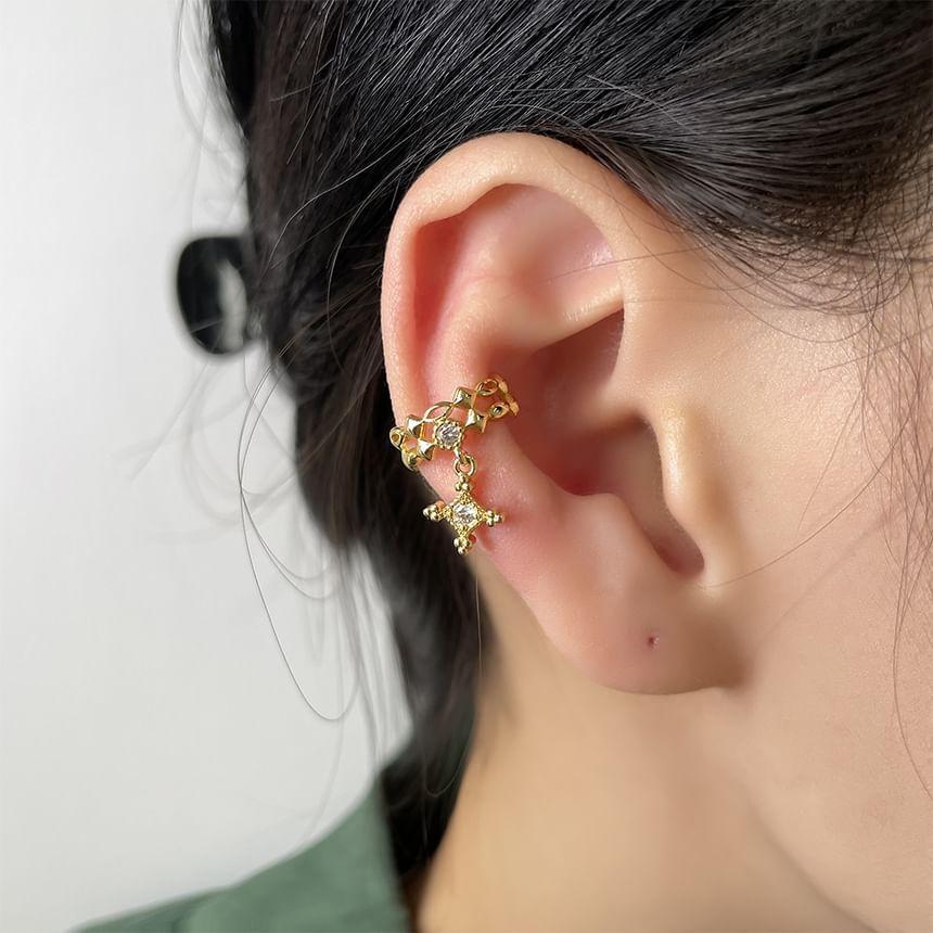 Rhinestone Star Ear Cuff Product Image