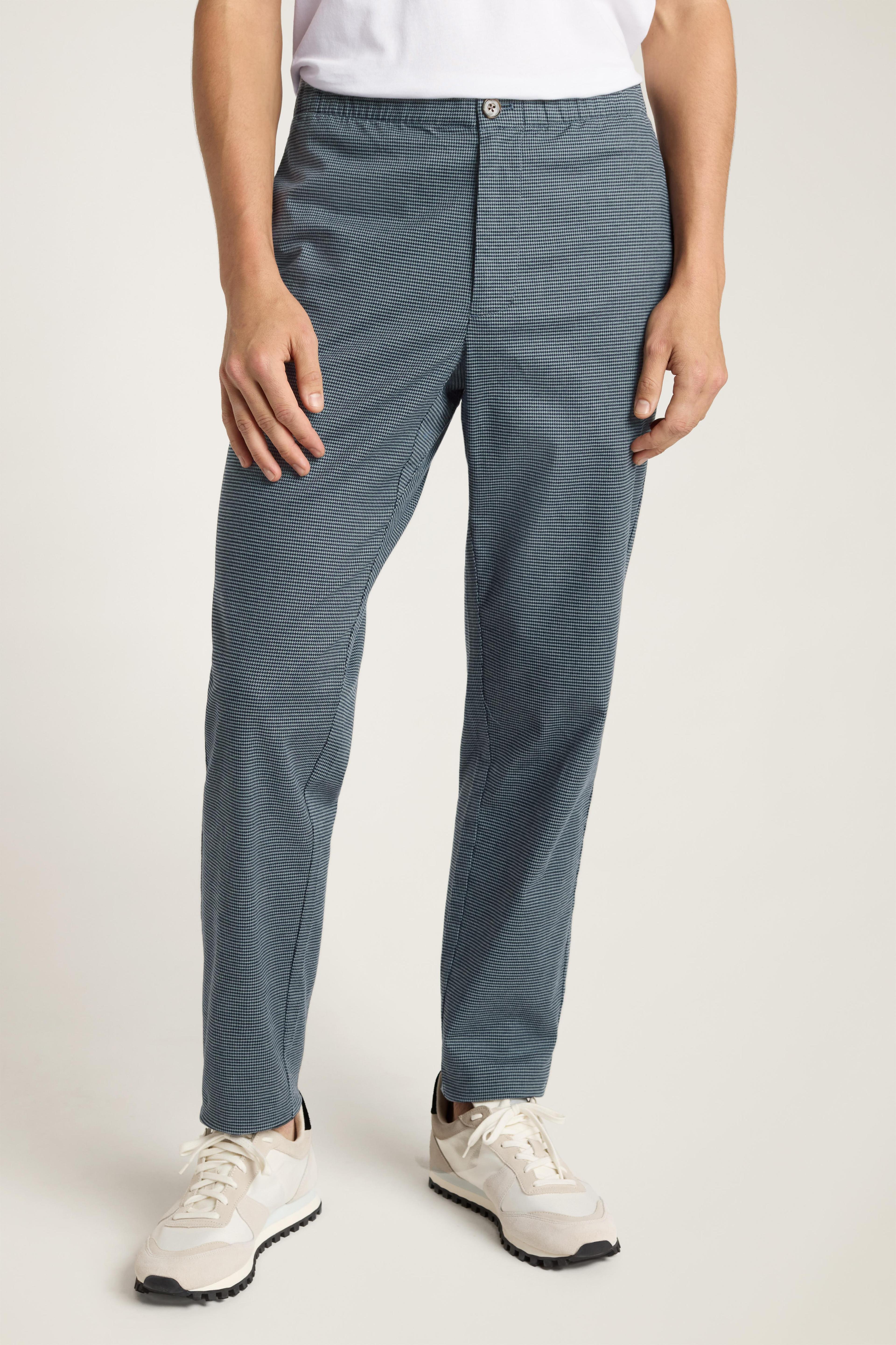 The Off Duty Pant Product Image