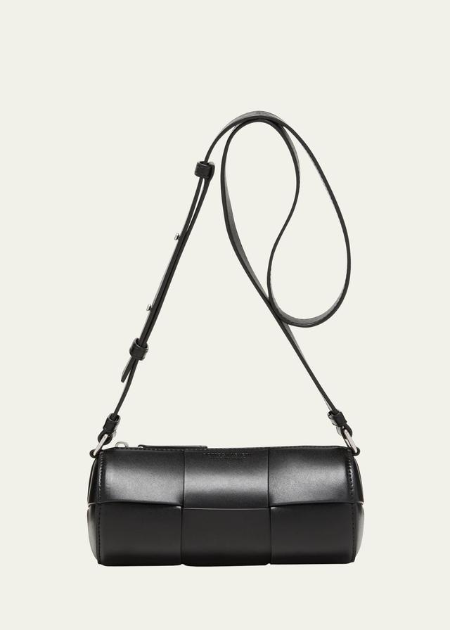 Men's Canette Intreccio Leather Crossbody Bag In Schwarz Product Image