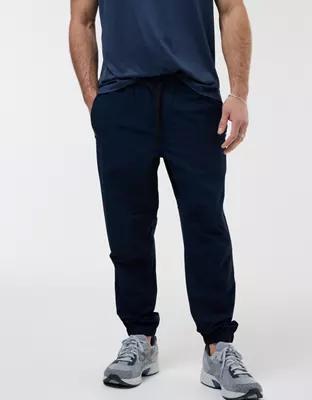 AE 24/7 Tech Jogger Product Image