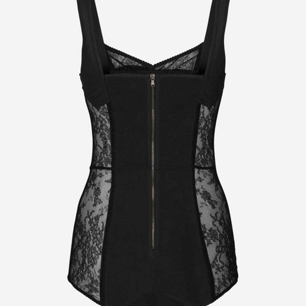 Lace-detailing Sweetheart-neck Bodysuit In Black Product Image