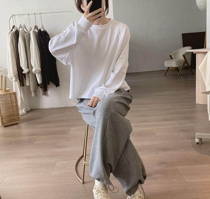 Long Sleeve Round Neck Plain Loose Sweatshirt Product Image