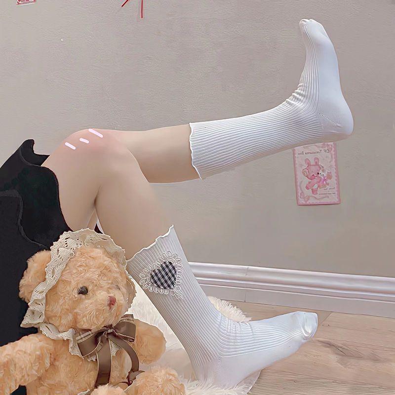 Heart Applique Lettuce Edge Ribbed Socks Product Image