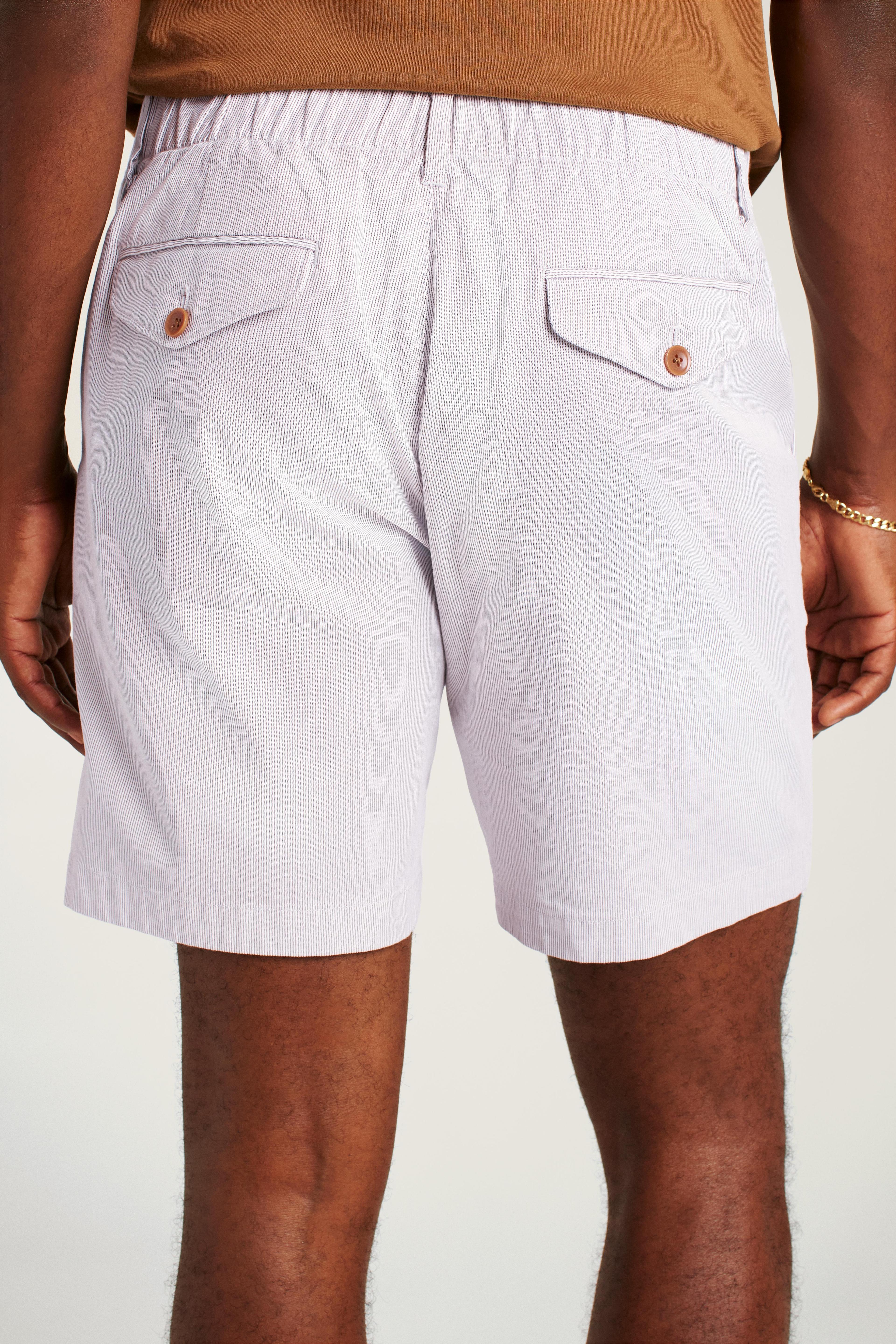 Lightweight Chino Short Product Image