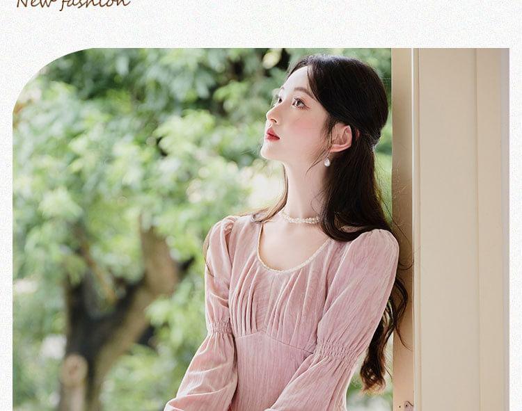 Long-Sleeve U-Neck Velvet Midi A-Line Dress Product Image