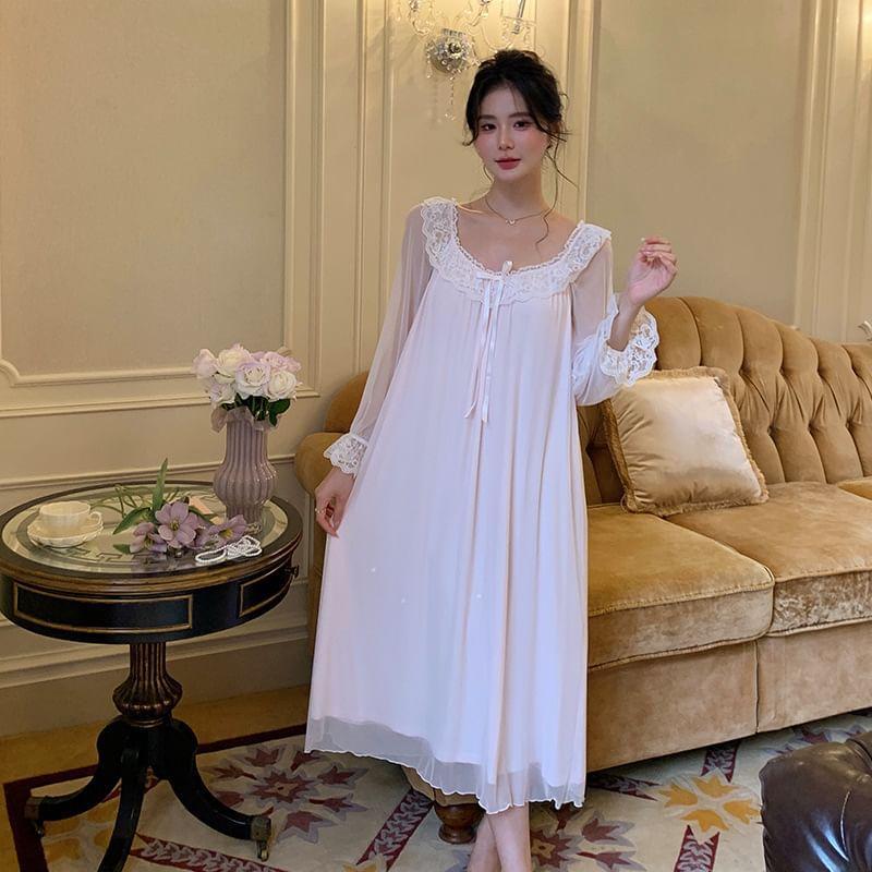 Puff-Sleeve Plain Lace Trim Pajama Dress Product Image