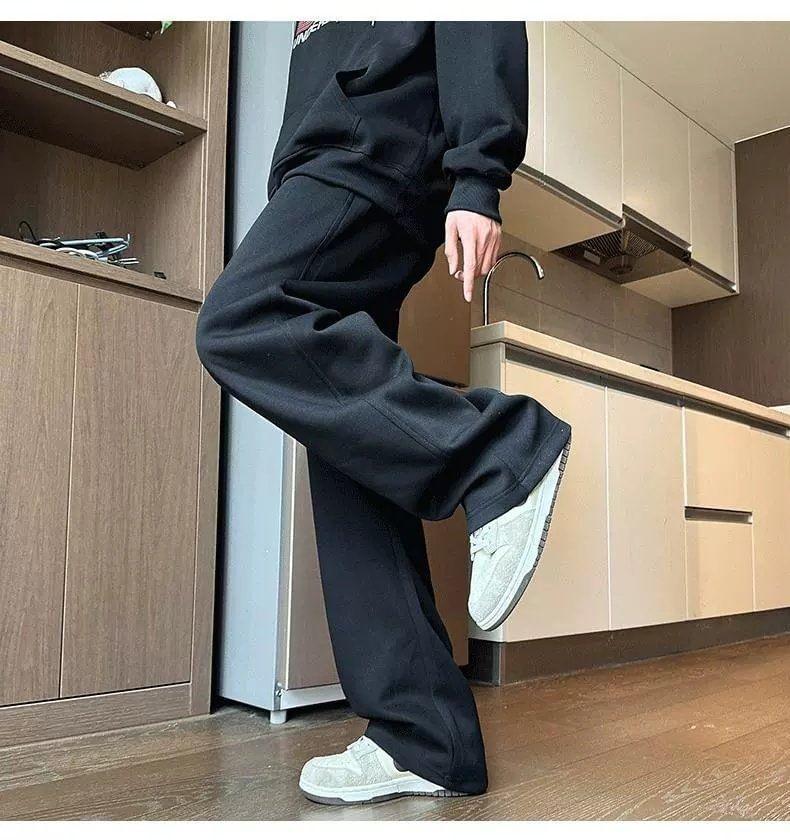 Drawstring Waist Sweatpants Product Image