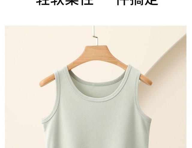 Crew Neck Plain Crop Tank Top Product Image