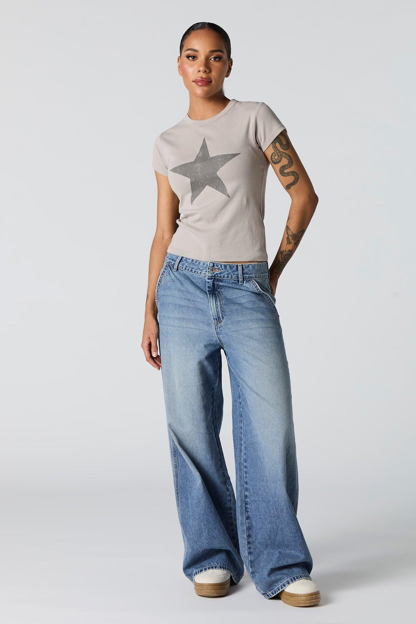 Distressed Star Graphic Fitted T-Shirt Female Product Image