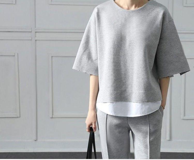 Set: Mock Two Piece Sweatshirt + Crop Sweatpants Product Image