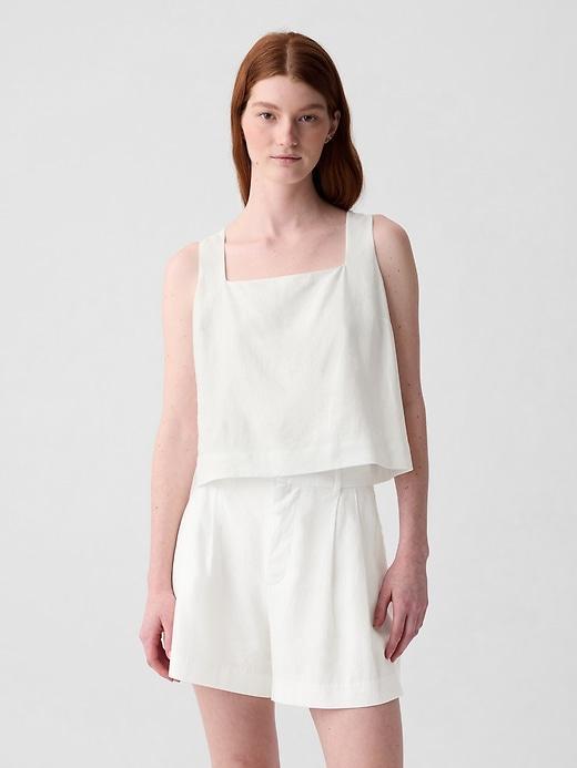 Linen-Blend Button-Back Cropped Tank Top Product Image