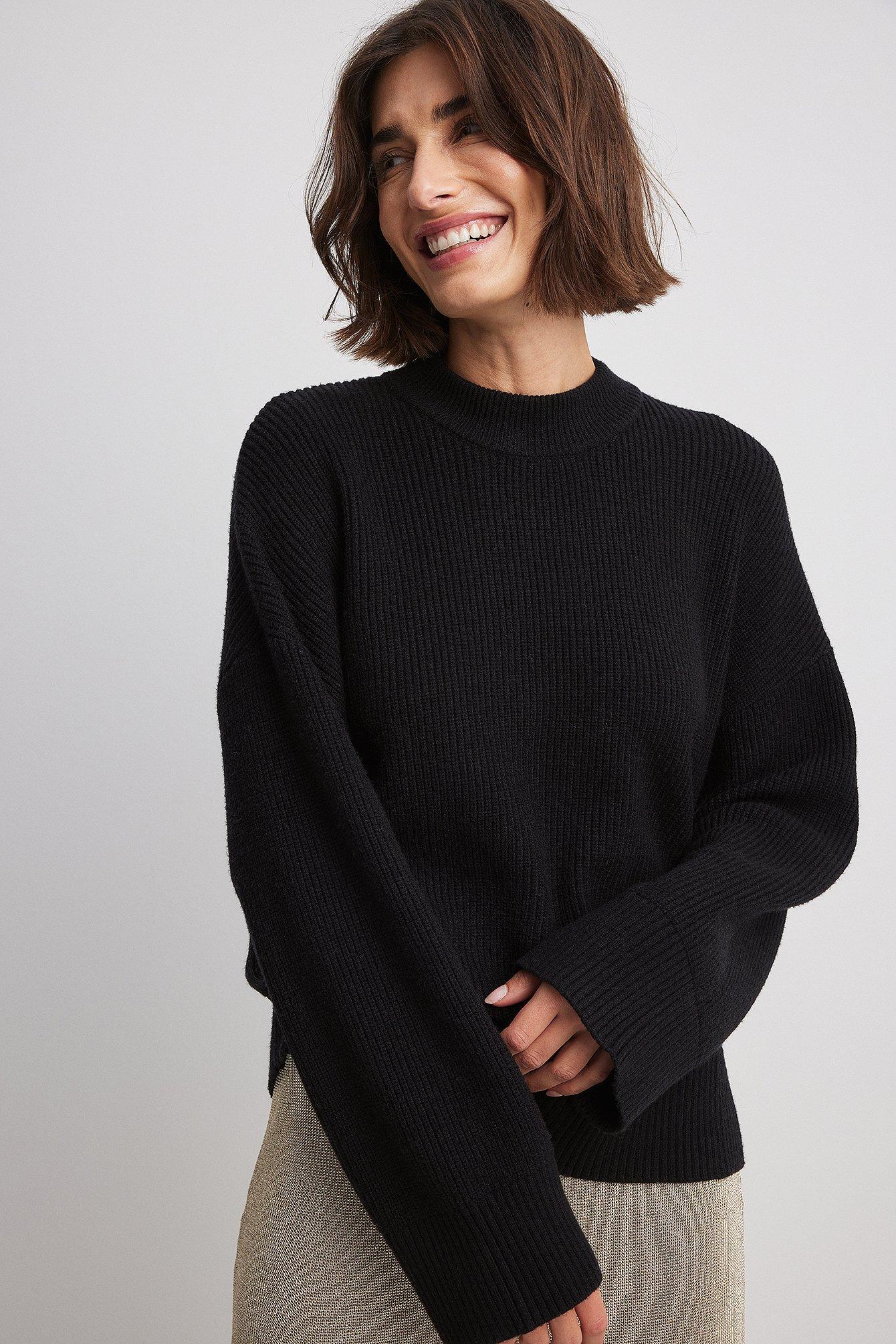 Round Neck Knitted Sweater Product Image