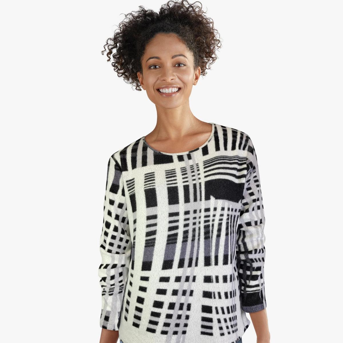 Black and White Scoop Neck Sweater-like Top Product Image