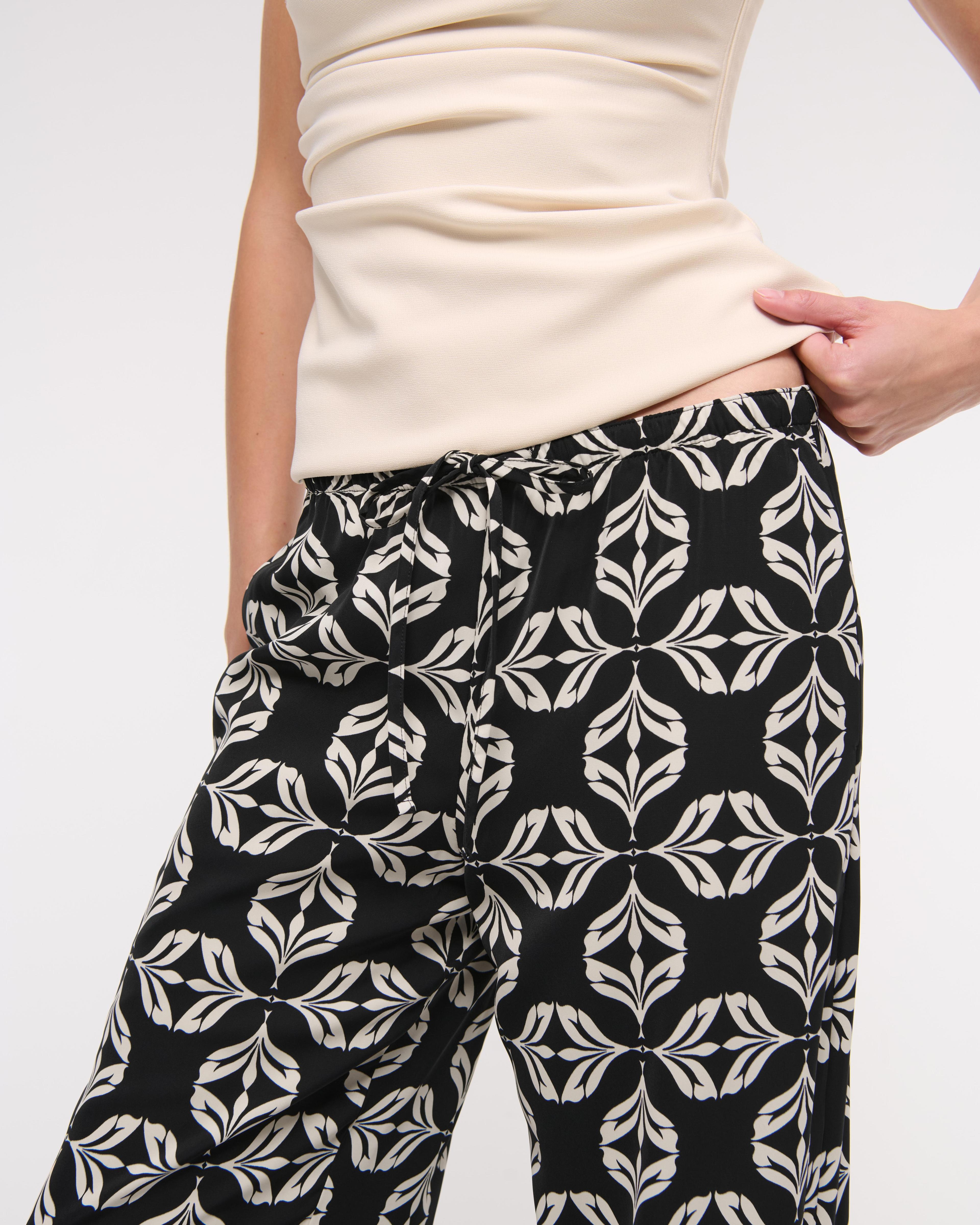 Drapey Resort Pant Product Image