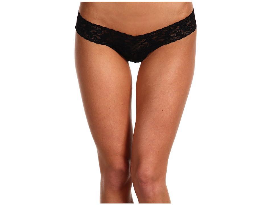 Signature Lace Low-Rise Thong Product Image