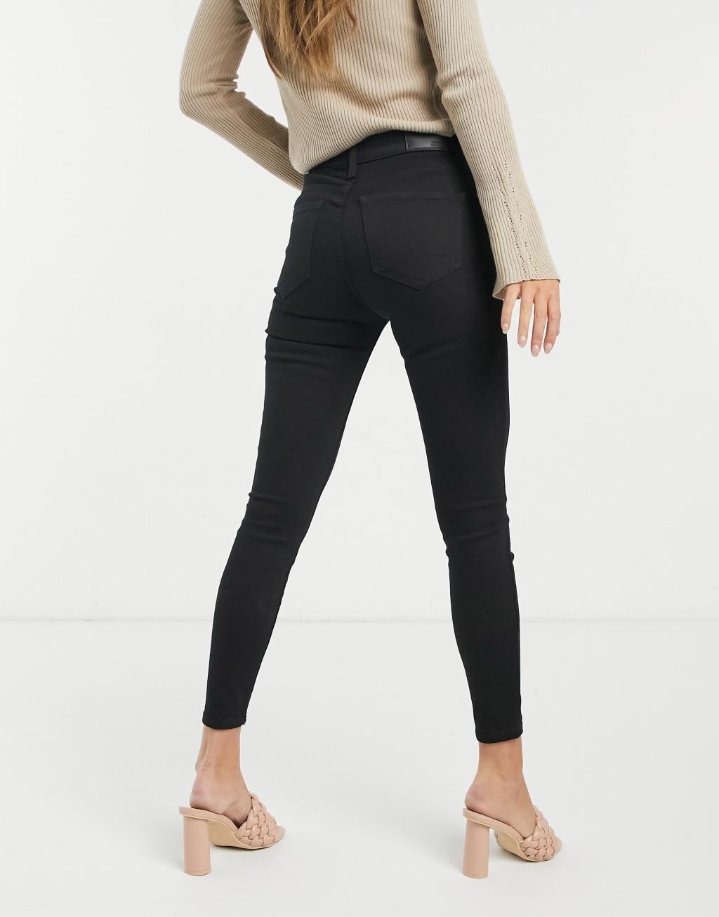 River Island Amelie skinny jeans in black Product Image