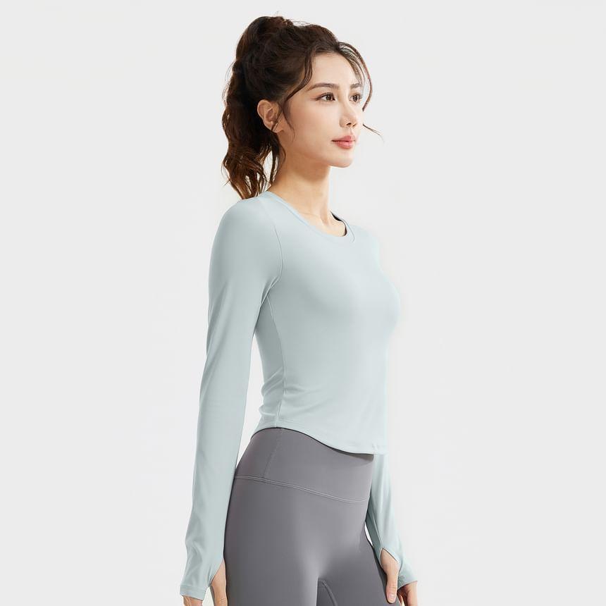 Long-Sleeve Crew Neck Plain Crop Sports T-Shirt Product Image