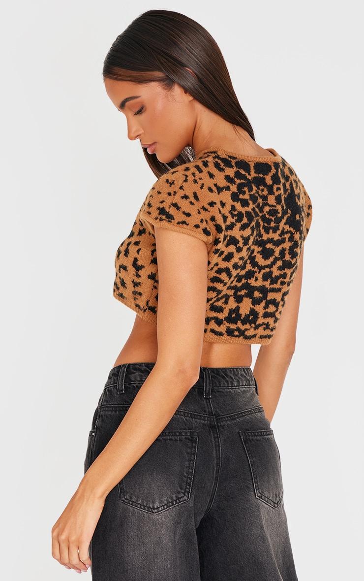 Leopard Print Textured Knit Basic Crop Top Product Image