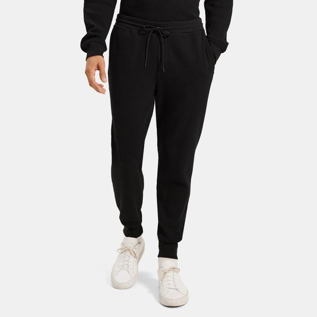 ESSENTIAL SWEATPANT Product Image