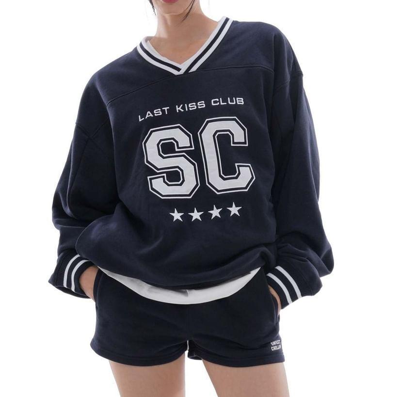 Long Sleeve V-Neck Contrast-Trim Lettering Print Loose-Fit Pullover Product Image