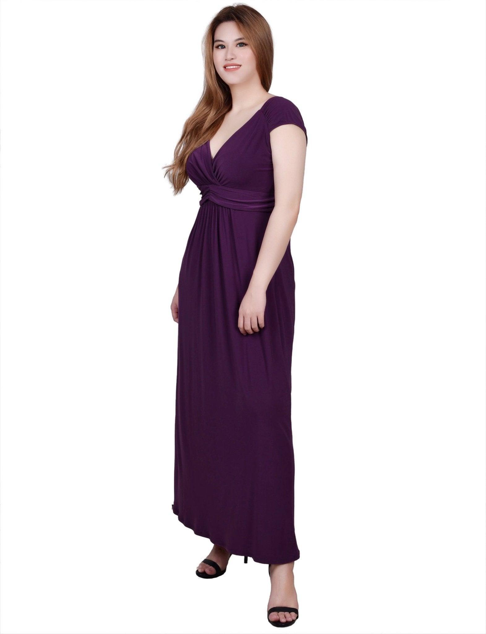 NY Collection Ruched Empire-Waist Maxi Dress Product Image