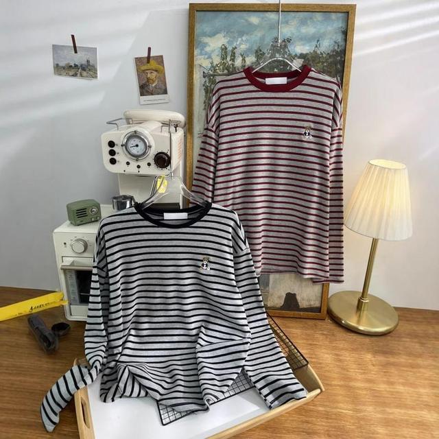 Long Sleeve Drop Shoulder Round Neck Striped Tee Product Image